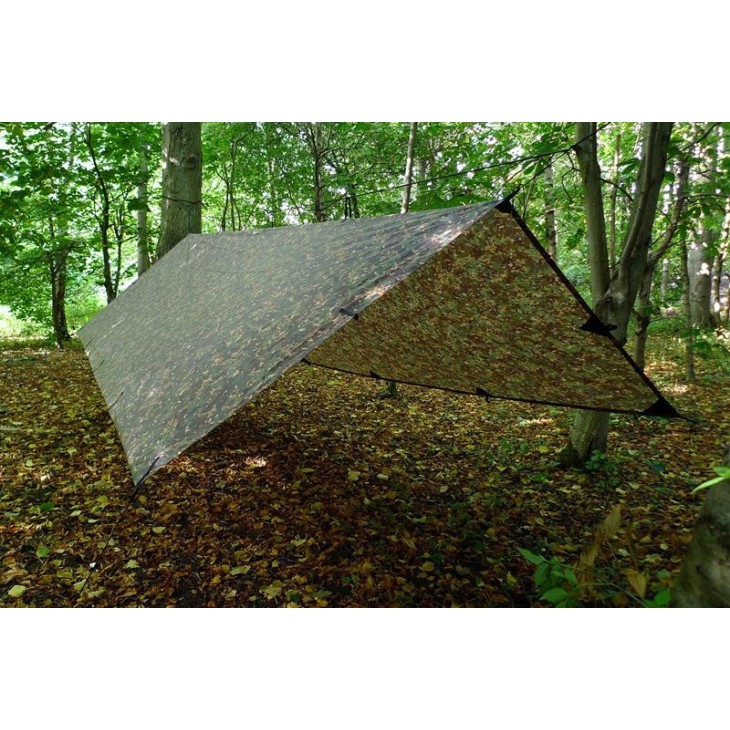 Tarp DD Hammocks 4.5x3 M MC Camouflage pour bivouac jusqu'à 4 pers.